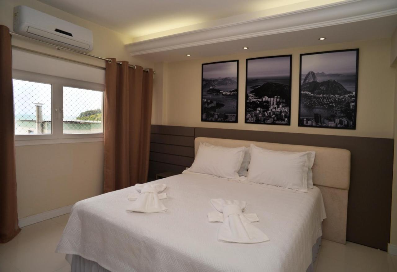 Frente Mar Pe Na Areia, Na Av Atlantica Apartment Balneario Camboriu Exterior photo